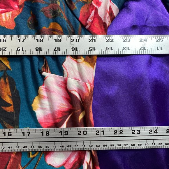 New 📌Roz & Ali  Beautiful Floral Design Dress with Bell Sleeves - Picture 9 of 13